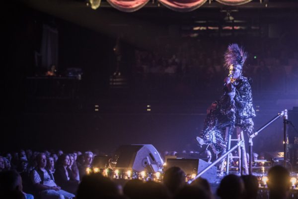 Taylor sings Purple Rain. Photo: Teddy Wolff