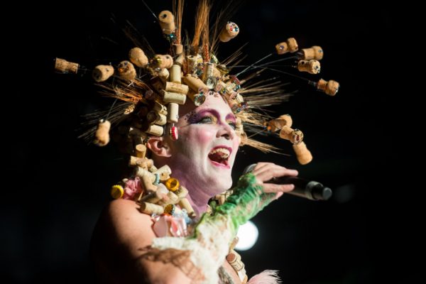 Taylor opens the show with Amazing Grace. Photo: Teddy Wolff