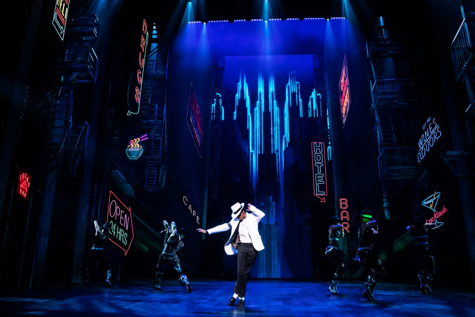 Review MJ The Musical At The Neil Simon Theatre Exeunt Magazine NYC